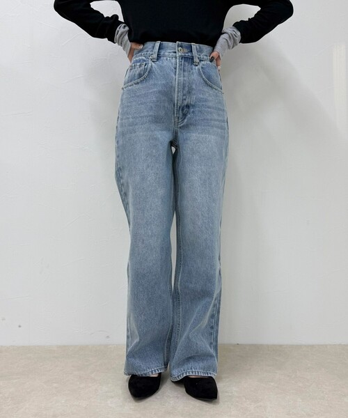 fredy emue（フレディエミュ）の「【待望の新色＆サイズ展開追加／@sora_522m企画】BASIC STRAIGHT DENIM（デニムパンツ・レディース・ブルー/ブラック/アイボリー・37/36/34/38）」の18枚目の写真