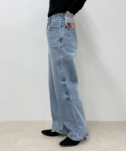 fredy emue（フレディエミュ）の「【待望の新色＆サイズ展開追加／@sora_522m企画】BASIC STRAIGHT DENIM（デニムパンツ・レディース・ブルー/ブラック/アイボリー・37/36/34/38）」の19枚目の写真