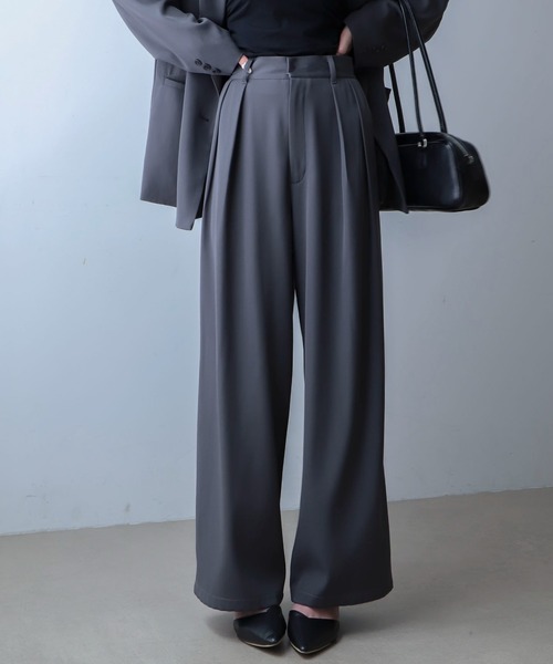 WEGO（ウィゴー）の「WEGO/【26年春夏新作】タックワイドスラックス（スラックス・レディース・グレー/ブラウン/ブラック・LARGE/MEDIUM）」の13枚目の写真