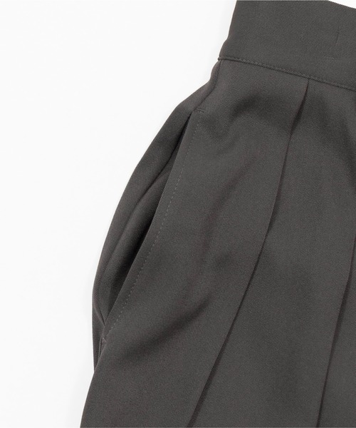 WEGO(ウィゴー)の「WEGO/タックワイドスラックス(スラックス・レディース・グレー/ブラウン/ブラック・LARGE/MEDIUM)」の13枚目の写真