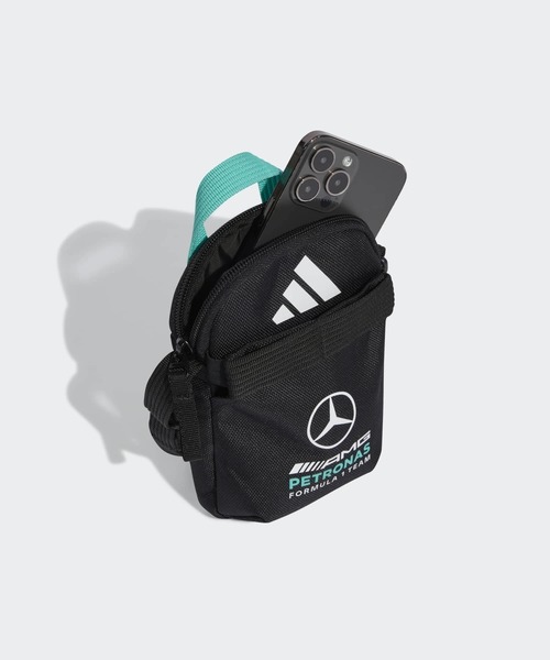 adidas(アディダス)の「メルセデスAMG ペトロナス フォーミュラ1 チーム DNA オーガナイザー / アディダスオリジナルス adidas Originals(エコバッグ/サブバッグ・メンズ・ブラック・FREE)」の4枚目の写真