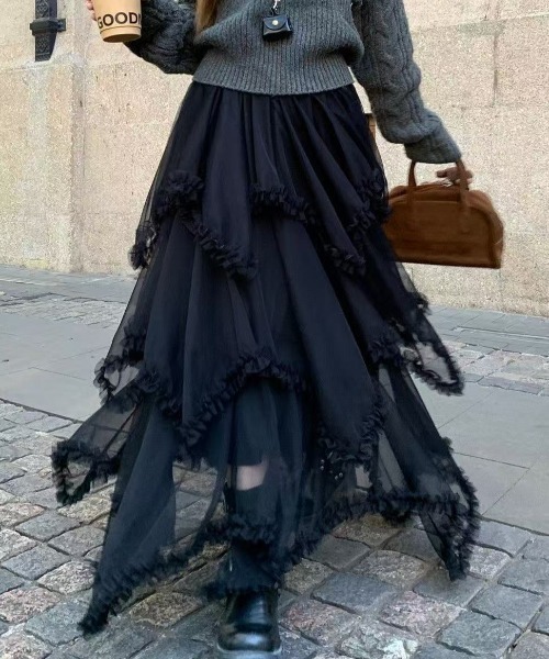 Achic(アシック)の「チュールレース ロングスカート(スカート・レディース・ブラック/ブラウン/ホワイト・M)」の2枚目の写真