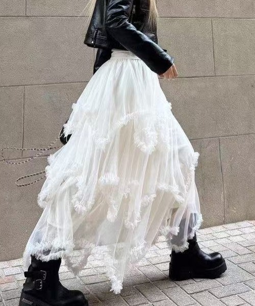 Achic(アシック)の「チュールレース ロングスカート(スカート・レディース・ブラック/ブラウン/ホワイト・M)」の13枚目の写真