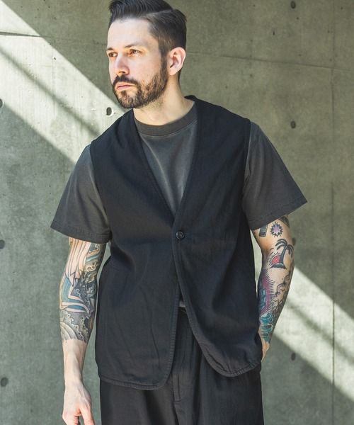 MR.OLIVE（ミスターオリーブ）の「RINSE WASH 6oz SUPER LIGHT DENIM / ONE BUTTON VEST /M261111（ベスト・メンズ・ナチュラル/ブラック/インディゴブルー・MEDIUM/LARGE）」の2枚目の写真