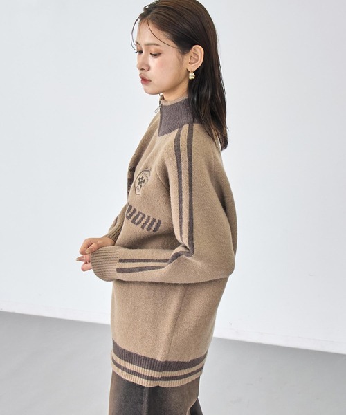 ANAP（アナップ）の「ゲーミング ロゴ ハイネック ジップ ニット パーカー（ニット/セーター・レディース・ブラック/ベージュ/ネイビー・F）」の13枚目の写真