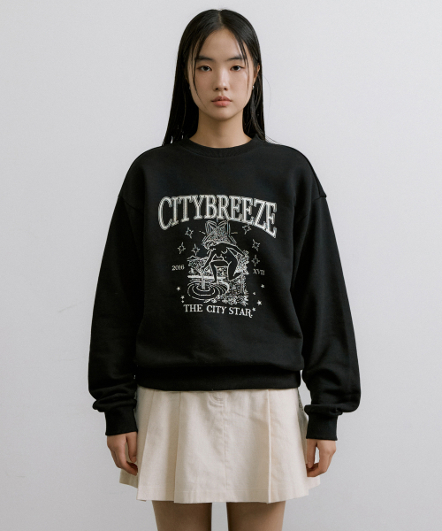 CITYBREEZE(シティブリーズ)の「エッセンシャルスタリットシティグラフィックスウェットシャツ_BLACK(スウェット・レディース・ブラック・FREE)」の5枚目の写真