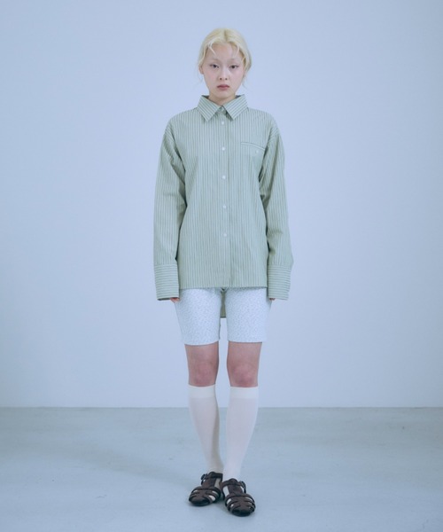 EN NEUME(エンノイム)の「Color Stripe Big Shirts(シャツ/ブラウス・レディース・イエロー/グリーン/ピンク/ブルー・FREE)」の17枚目の写真