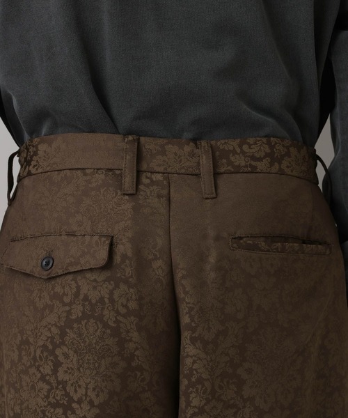 RAGEBLUE(レイジブルー)の「Damascene Jacquard easy Slacks/ダマスク柄ジャガードイージーパンツ【セットアップ対応】(スラックス・メンズ・その他19/キャメル・LARGE/MEDIUM)」の4枚目の写真