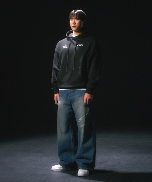 BORN TO WIN（ボーントゥウィン）の「SQUID GAME CHARACTER HOODIE [BLACK]（パーカー・メンズ・その他・1/2）」の4枚目の写真