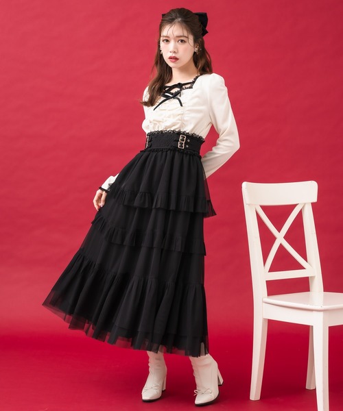 couture BY ROJITA(クチュールバイロジータ)の「チュールティアードドッキングワンピース(ワンピース・レディース・ブラック/アイボリー/グレー・FREE)」の2枚目の写真