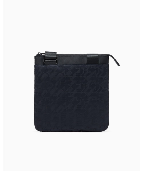 ARMANI EXCHANGE(アルマーニエクスチェンジ)の「【A|X アルマーニ エクスチェンジ】オールオーバージャカードロゴ フラットショルダーバッグ(ショルダーバッグ・メンズ・ダークネイビー・FREE)」の4枚目の写真