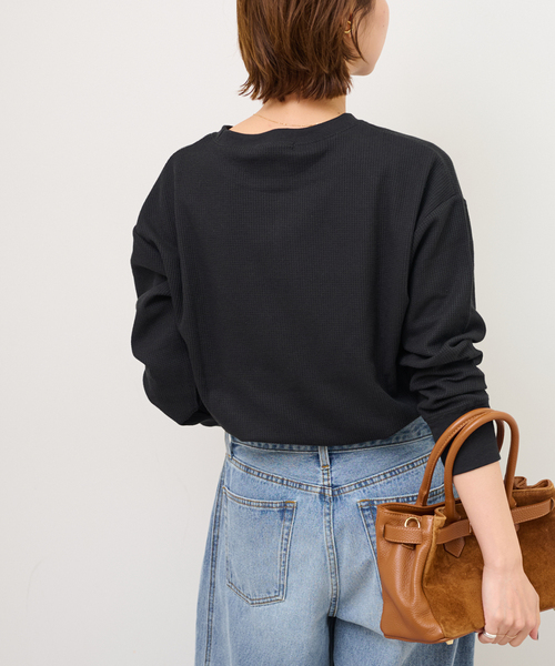 JOURNAL STANDARD relume（ジャーナルスタンダード　レリューム）の「《追加3》TCワッフルロングスリーブTシャツ（Tシャツ/カットソー・レディース・ブラック/ホワイト/ストーン/チョコ・FREE）」の14枚目の写真