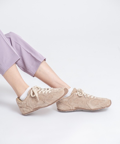 MOHI（モヒ）の「【MOHI / モヒ】カジュアル　スエードスニーカー（スニーカー・レディース・モカ/サンドベージュ・36/37/38）」の2枚目の写真