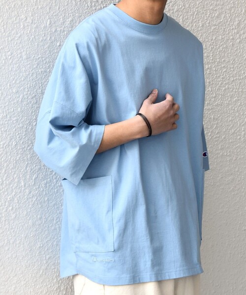 Champion(チャンピオン)の「【SHIPS any別注】Champion: ロゴ刺繍 ドルマン キャンプポケット Tシャツ◇(Tシャツ/カットソー・メンズ・ナチュラル/ネイビー/ホワイト/ライトブルー/ブラック・X-LARGE/LARGE/MEDIUM/SMALL)」の20枚目の写真
