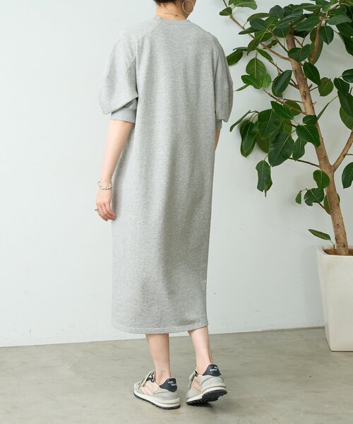 BEARDSLEY（ビアズリー）の「ランタンスリーブウラケワンピース（ワンピース・レディース・グレー/ネイビー・FREE）」の5枚目の写真