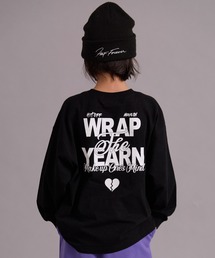 PAIRMANON STREET（ペアマノンストリート）の「【綿100%】ロゴ グラフィック プリント 長袖 Tシャツ【PAIRMANON STREET】（Tシャツ/カットソー）」