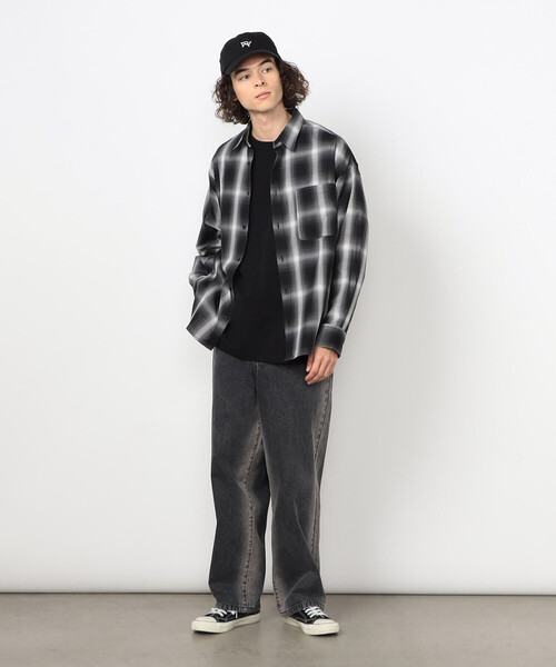 Purple&Yellow（パープルアンドイエロー）の「オンブレーチェックシャツ（シャツ/ブラウス・メンズ・ブラック/サックスブルー・SMALL/MEDIUM/LARGE）」の4枚目の写真