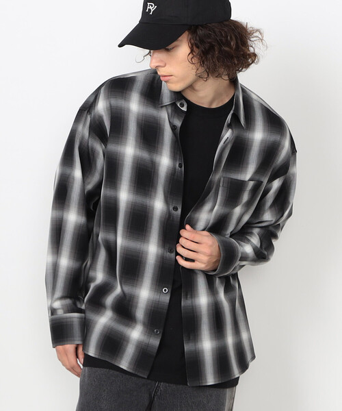 Purple&Yellow（パープルアンドイエロー）の「オンブレーチェックシャツ（シャツ/ブラウス・メンズ・ブラック/サックスブルー・SMALL/MEDIUM/LARGE）」の6枚目の写真