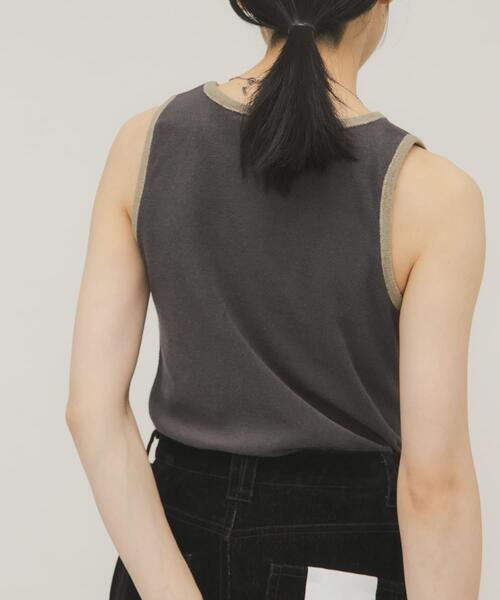 KBF（ケイビーエフ）の「バイカラーパイルタンク（タンクトップ・レディース・チャコールグレー/ブラウン/ベージュ・ONE）」の22枚目の写真