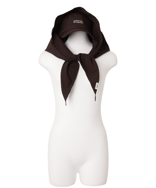 ANME（アンメ）の「接触冷感/UVカット(UPF50＋)/撥水加工ナイロンロゴキャップ【スカーフ付き/2点セット】（キャップ・レディース・ネイビー/ブラック/ブラウン・FREE）」の21枚目の写真