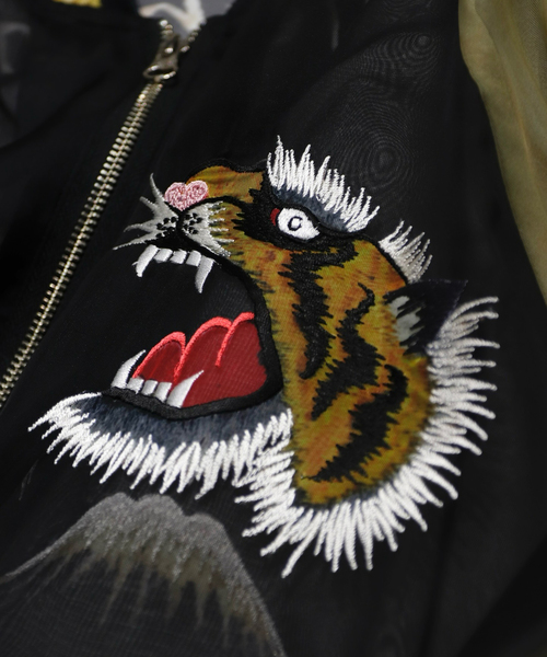 TOLQ(トルク)の「TOLQ / トルク Skeleton Printed Souvenir Jacket(その他アウター・メンズ・ブラック・4)」の4枚目の写真