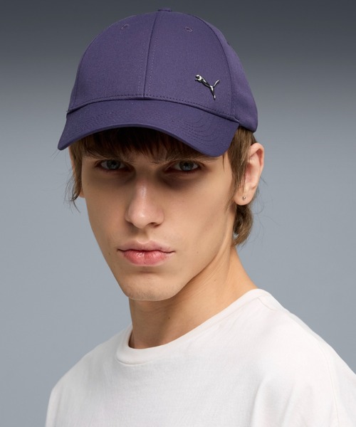PUMA(プーマ)の「PUMA プーマ ユニセックス ESS メタル プーマ キャット BB キャップ(キャップ・メンズ・プラム/ピンク/ホワイト/ブラウン系その他/ホワイト×シルバー・MEDIUM/LARGE)」の1枚目の写真