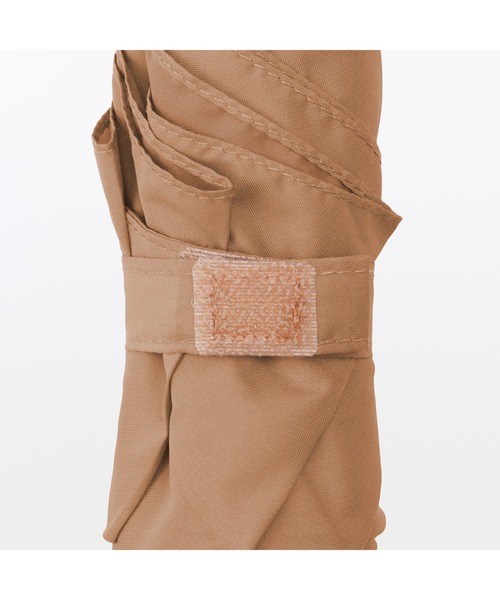 無印良品（ムジルシリョウヒン）の「晴雨兼用　軽量　折りたたみ傘（折りたたみ傘・レディース・ライトグリーン/ライトオレンジ系・50cm）」の13枚目の写真