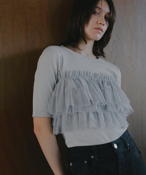 MANOF（マノフ）の「TULLE FRILL CUT TOPS（Tシャツ/カットソー・レディース・ライトブルー/ブラック/ホワイト・F）」の3枚目の写真