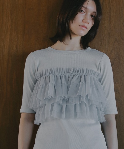 MANOF（マノフ）の「TULLE FRILL CUT TOPS（Tシャツ/カットソー・レディース・ライトブルー/ブラック/ホワイト・F）」の5枚目の写真