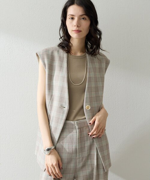 Whim Gazette（ウィムガゼット）の「コットンチェックジレ（ベスト・レディース・ベージュ・FREE）」の2枚目の写真