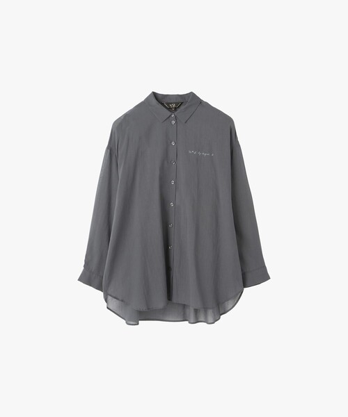 To b. by agnes b.(トゥービーバイアニエスベー)の「コットン ロングスリーブ ボーイズシャツ(シャツ/ブラウス・レディース・チャコールグレー・40/38/36)」の2枚目の写真