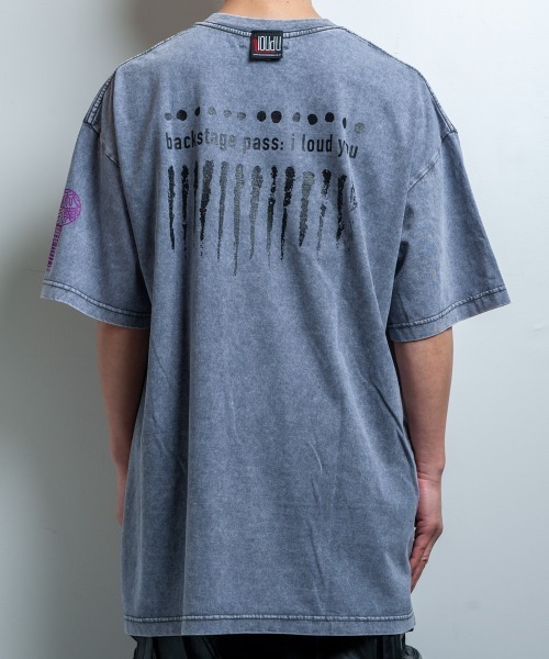 BACKSTAGE PASS(バックステージパス)の「【黒野京×BACKSTAGE PASS コラボ】BARBED ピグメント加工 オーバーサイズ Tシャツ(Tシャツ/カットソー・メンズ・ブラック/ダークグレー/ライトグレー・FREE)」の13枚目の写真