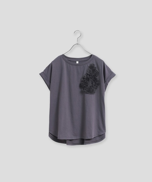 Kelen(ケレン)の「「KELEN / ケレン」チュール刺繍デザインコットンジャージープルオーバー(Tシャツ/カットソー・レディース・チャコールグレー/ライトグレー/ブラック/オフホワイト・M/S)」の1枚目の写真
