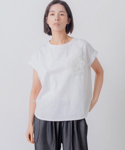 Kelen(ケレン)の「「KELEN / ケレン」チュール刺繍デザインコットンジャージープルオーバー(Tシャツ/カットソー・レディース・チャコールグレー/ライトグレー/ブラック/オフホワイト・M/S)」の17枚目の写真