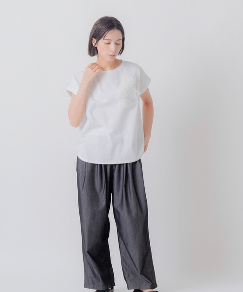 Kelen(ケレン)の「「KELEN / ケレン」チュール刺繍デザインコットンジャージープルオーバー(Tシャツ/カットソー・レディース・チャコールグレー/ライトグレー/ブラック/オフホワイト・M/S)」の18枚目の写真