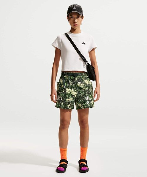 ACG（エィシージー）の「ナイキ ACG ウィメンズ Dri-FIT ショートスリーブ トップ / Nike ACG Women's Dri-FIT Short-Sleeve Top II7284-121 Summit White（Tシャツ/カットソー・レディース・アイボリー・XS/XL/S/L/M）」の13枚目の写真