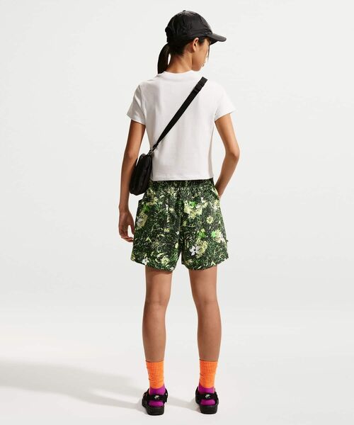 ACG（エィシージー）の「ナイキ ACG ウィメンズ Dri-FIT ショートスリーブ トップ / Nike ACG Women's Dri-FIT Short-Sleeve Top II7284-121 Summit White（Tシャツ/カットソー・レディース・アイボリー・XS/XL/S/L/M）」の14枚目の写真