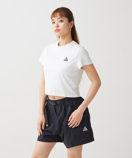 ACG（エィシージー）の「ナイキ ACG ウィメンズ Dri-FIT ショートスリーブ トップ / Nike ACG Women's Dri-FIT Short-Sleeve Top II7284-121 Summit White（Tシャツ/カットソー・レディース・アイボリー・XS/XL/S/L/M）」の4枚目の写真
