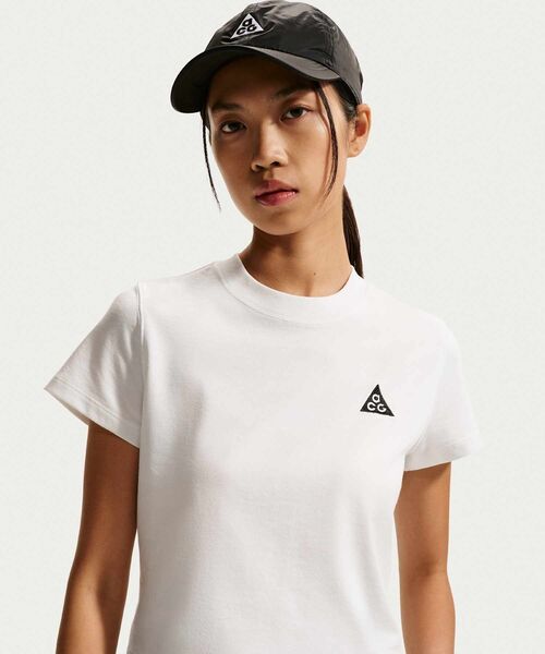 ACG（エィシージー）の「ナイキ ACG ウィメンズ Dri-FIT ショートスリーブ トップ / Nike ACG Women's Dri-FIT Short-Sleeve Top II7284-121 Summit White（Tシャツ/カットソー・レディース・アイボリー・XS/XL/S/L/M）」の10枚目の写真