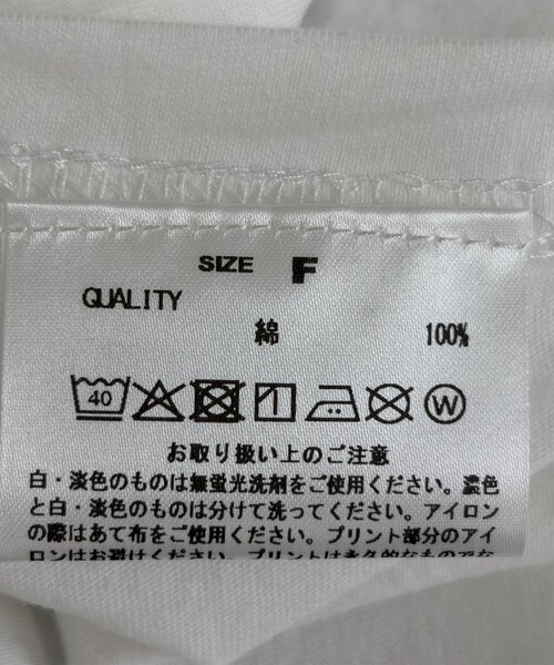 GOOD ROCK SPEED(グッドロックスピード)の「GOOD ROCK SPEED:〈洗濯機可能〉LPC ロゴ プリント TEE(Tシャツ/カットソー・レディース・ピンク/ホワイト/チャコールグレー・ONE SIZE)」の4枚目の写真