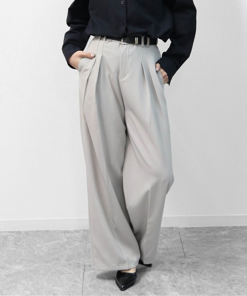 THE CELL.（ザセルドット）の「2タック ワイドスラックス　2-TUCK WIDE SLACKS（スラックス・レディース・ブラック/ライトグレー・M/L）」の2枚目の写真