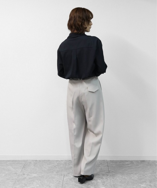 THE CELL.（ザセルドット）の「2タック ワイドスラックス　2-TUCK WIDE SLACKS（スラックス・レディース・ブラック/ライトグレー・M/L）」の15枚目の写真