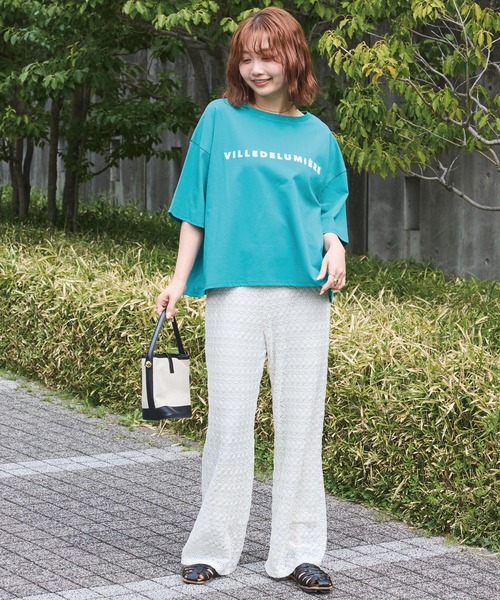 LAVEANGE（ラビアンジェ）の「【好機能シリーズ】接触冷感・吸水速乾・UVカット｜フロッキーロゴTシャツ｜夏も快適/大人カジュアル/オーバーサイズ/体型カバー（Tシャツ/カットソー・レディース・ブラック/グリーン/オフホワイト・5L/4L/3L/LL/M）」の16枚目の写真