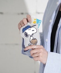 THE MILES（ザ マイルズ）の「"09"≪PEANUTS≫スプリングコード付き ダイカット フェイクレザー サガラ刺繍 パスケース（パスケース）」