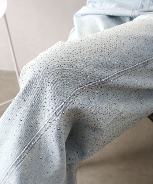 SpRay(スプレイ)の「スタッズデニムバレルパンツ(デニムパンツ・レディース・ライトブルー・SMALL/MEDIUM)」の8枚目の写真