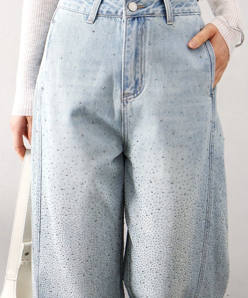 SpRay(スプレイ)の「スタッズデニムバレルパンツ(デニムパンツ・レディース・ライトブルー・SMALL/MEDIUM)」の13枚目の写真