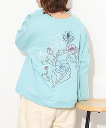 EMAGO ライン花刺繍プルオーバー