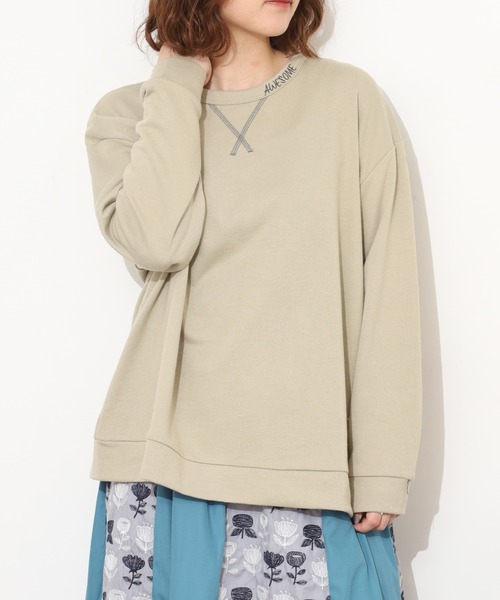 Emago(イマゴ)の「EMAGO ライン花刺繍プルオーバー(スウェット・レディース・ベージュ/ブルー/ブラック・FREE)」の19枚目の写真