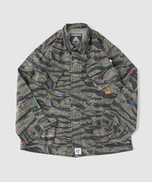 WISM（ウィズム）の「LIFEMANIA / ライフマニア LIFE RUNNER TRACK TOP