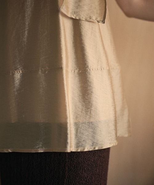 LAULEN（ローレン）の「2way ribbon sheer flare tops / 2way リボンシアーフレアトップス（シャツ/ブラウス・レディース・アイボリー/ベージュ・FREE）」の18枚目の写真